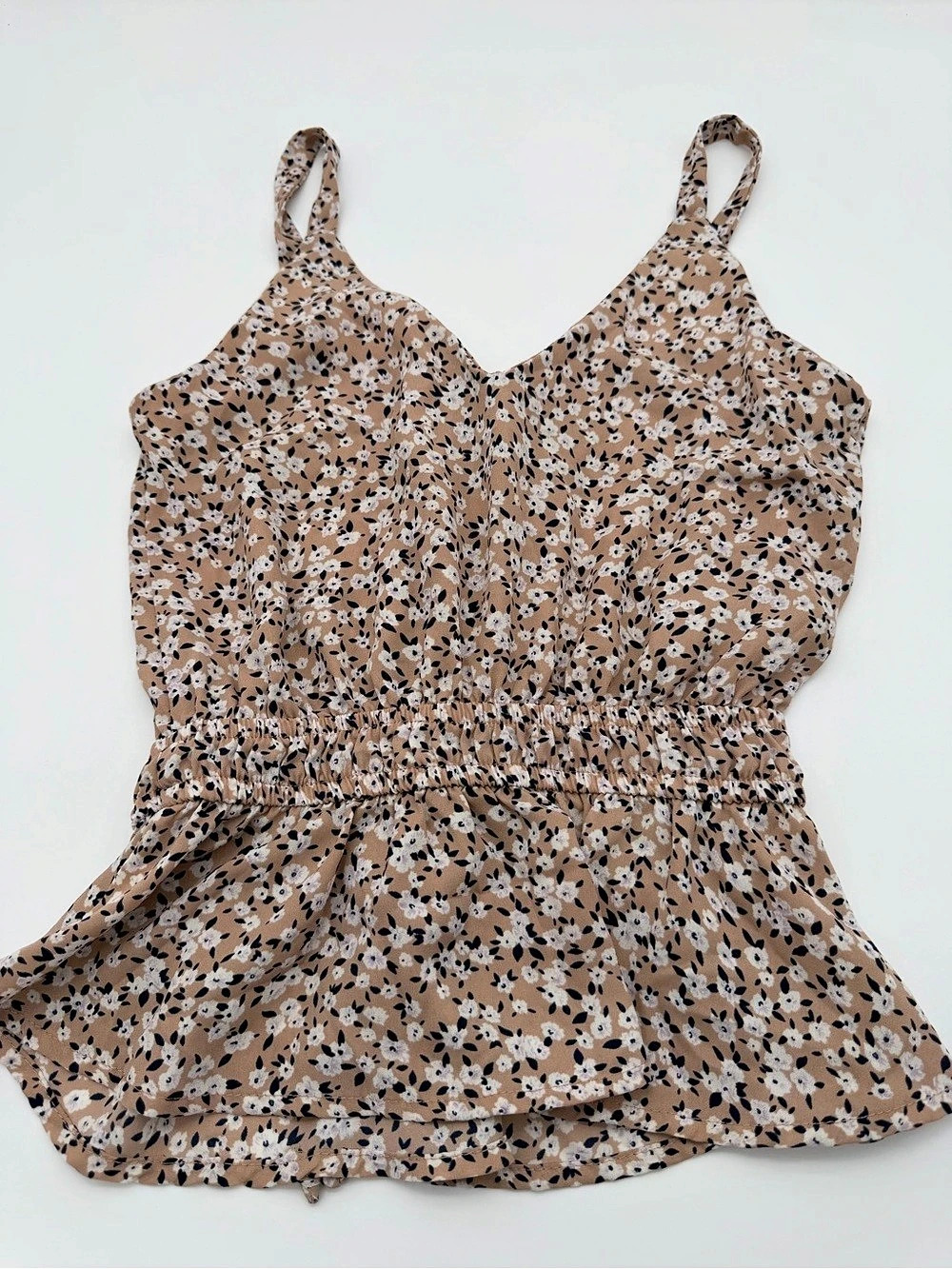 Sienna Sky Floral Cami in Brown Size XS